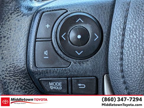 Used 2013 Toyota RAV4 Limited image 19