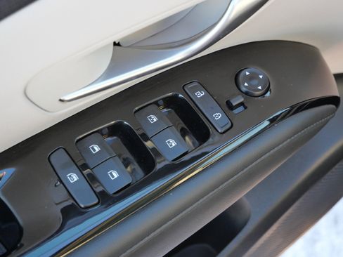 Certified 2023 Hyundai Tucson Limited image 19