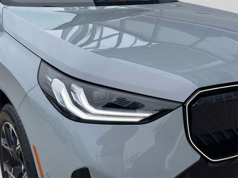 Certified 2025 BMW X3 xDrive30i w/ Premium Package image 9