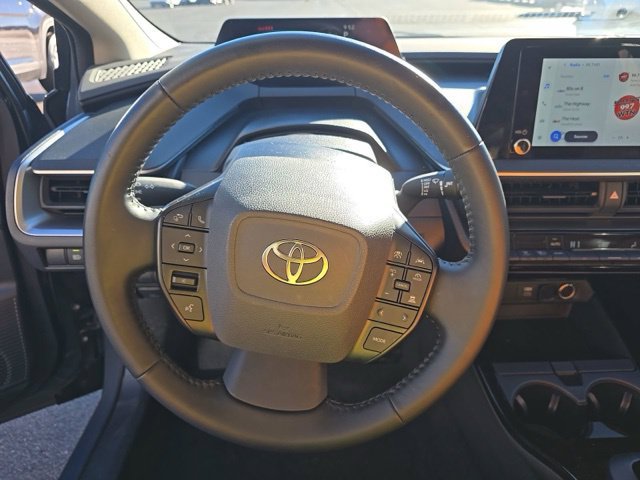 Used 2026 Toyota Prius LE FWD image 14