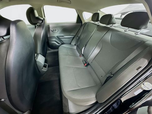 Used 2025 Kia K4 LXS image 26