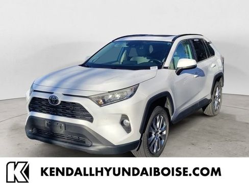 Used 2019 Toyota RAV4 XLE Premium image 1