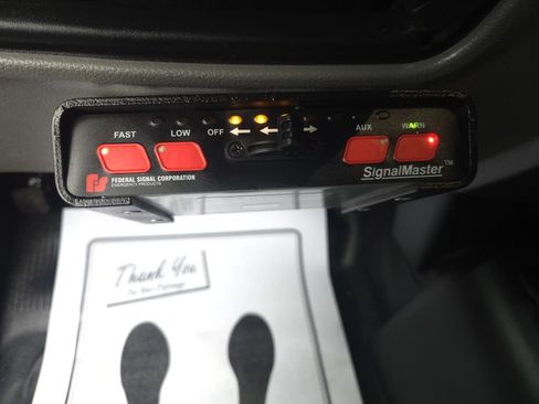 Used 2017 Ford F550 4x4 Regular Cab Super Duty image 19