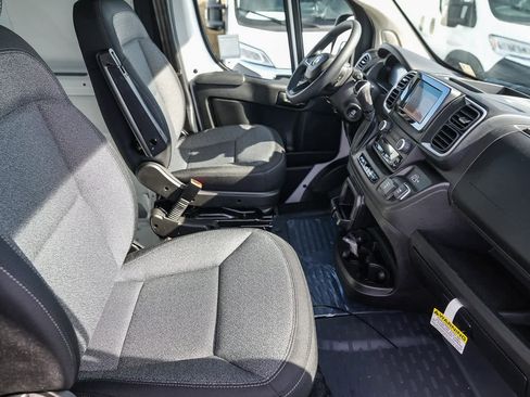 New 2026 RAM ProMaster 1500 w/ Quick Order Package 22G SLT image 17