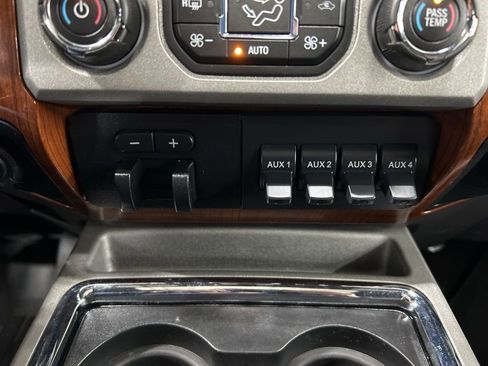 Used 2016 Ford F350 King Ranch image 20