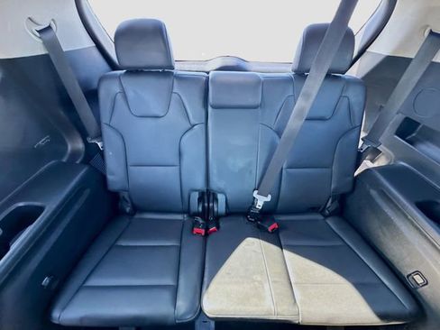Used 2023 Kia Telluride EX w/ EX Captain's Chair Package image 31