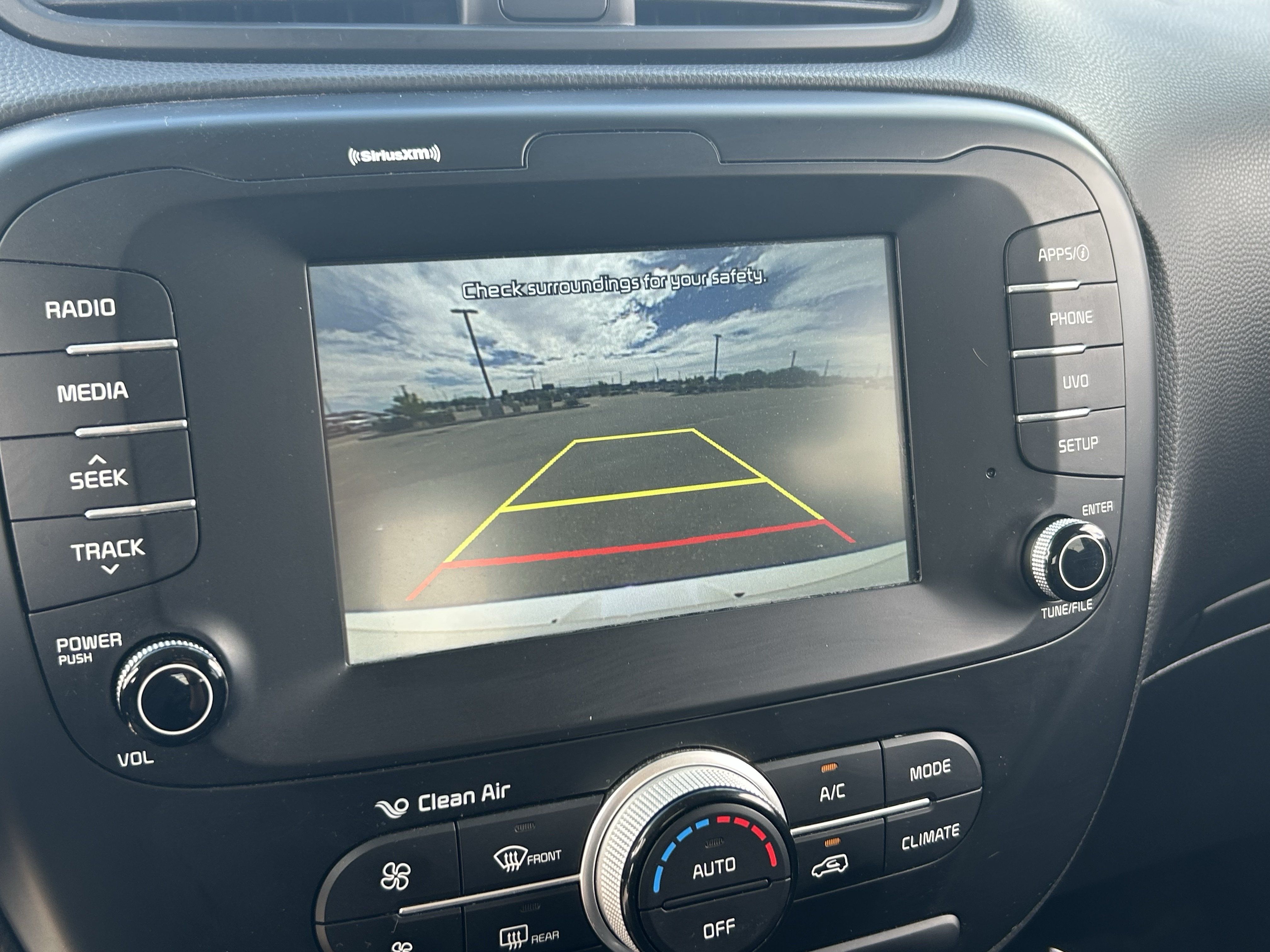 Used 2018 Kia Soul + FWD image 31