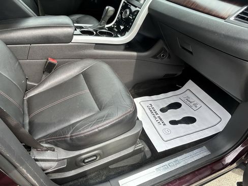 Used 2011 Ford Edge Limited w/ 301A Rapid Spec Order Code FWD image 12