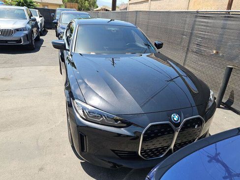 Used 2024 BMW i4 eDrive35 w/ Premium Package RWD image 2