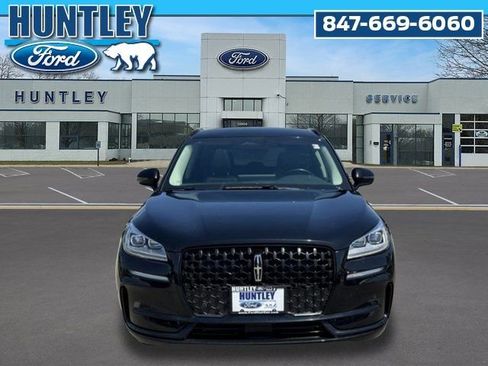 Used 2023 Lincoln Corsair Reserve w/ Equipment Group 201A AWD/4WD image 3