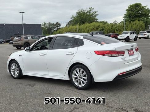 Used 2018 Kia Optima EX w/ Premium Package image 3