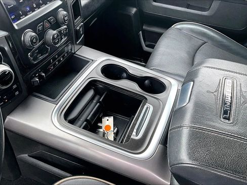 Used 2018 RAM 1500 Limited AWD/4WD image 24