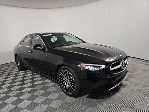 Used 2024 Mercedes-Benz C 300 Sedan image 4