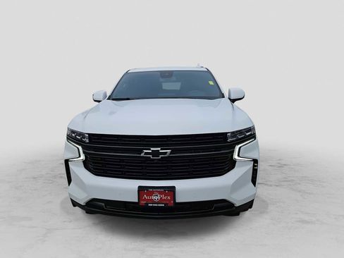 Used 2024 Chevrolet Tahoe RST w/ Luxury Package image 3