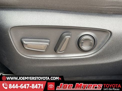 Used 2025 Toyota RAV4 XLE w/ Weather Package image 28