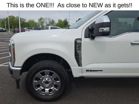 Used 2024 Ford F250 Lariat w/ Lariat Ultimate Package AWD/4WD image 14