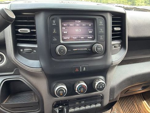Used 2022 RAM 3500 Tradesman w/ Chrome Appearance Group AWD/4WD image 31