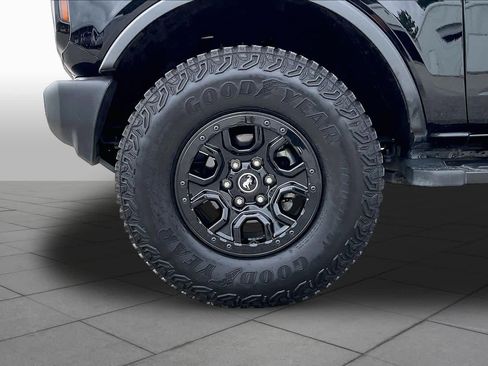 Used 2022 Ford Bronco Wildtrak AWD/4WD image 11