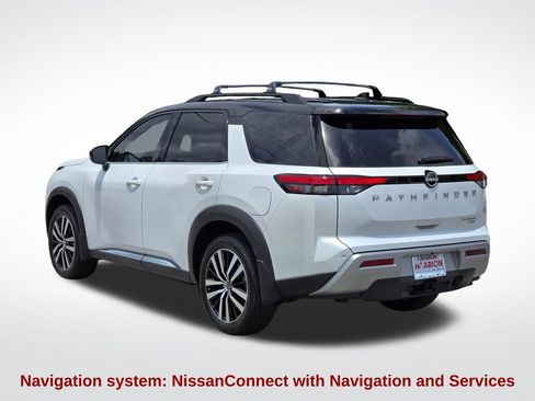 Used 2025 Nissan Pathfinder Platinum AWD/4WD image 19