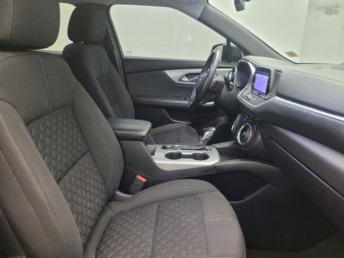 Used 2020 Chevrolet Blazer LT image 21