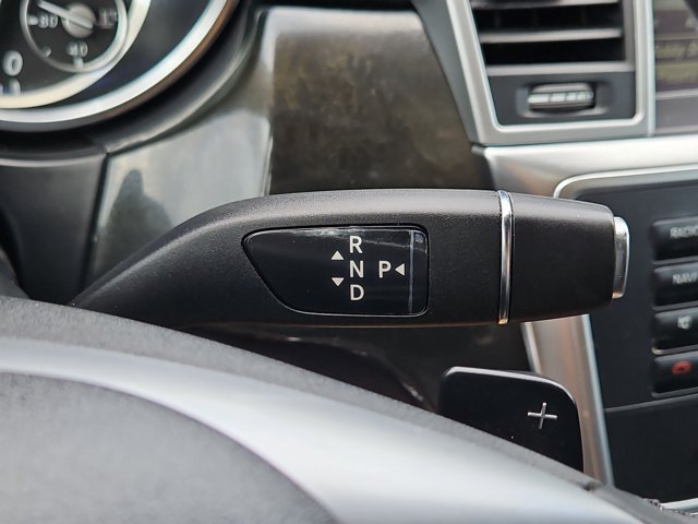 Used 2016 Mercedes-Benz GL 450 4MATIC image 12