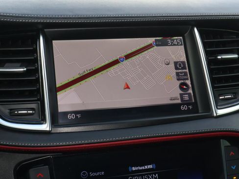 Used 2024 INFINITI QX50 Sport image 29