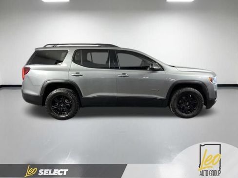Used 2023 GMC Acadia AT4 w/ Technology Package AWD/4WD image 6