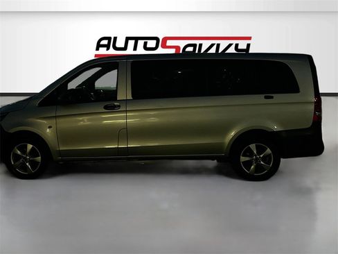 Used 2023 Mercedes-Benz Metris image 5