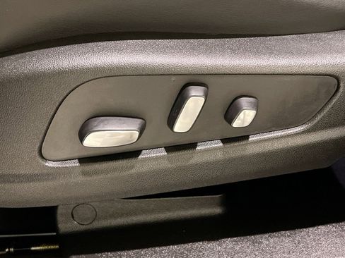 Used 2024 Cadillac XT6 Premium Luxury w/ LPO, Floor Liner Package image 24