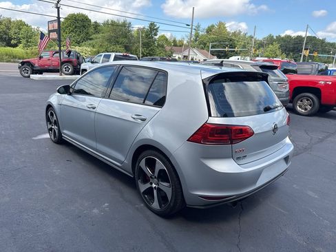 Used 2017 Volkswagen GTI SE FWD image 6