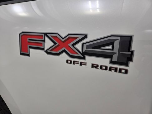 New 2025 Ford F250 Lariat w/ Lariat Ultimate Package image 11