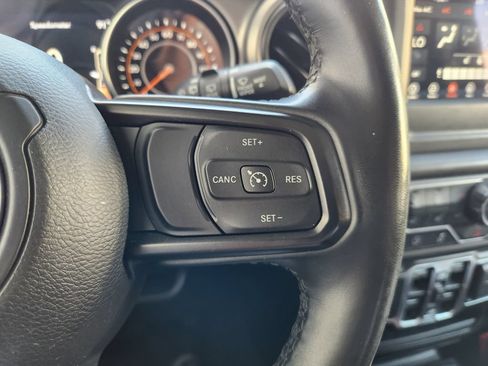 Used 2020 Jeep Wrangler Unlimited Sport AWD/4WD image 30