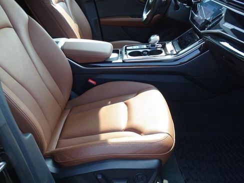 Used 2021 Audi Q8 Premium Plus w/ Premium Plus Package image 21