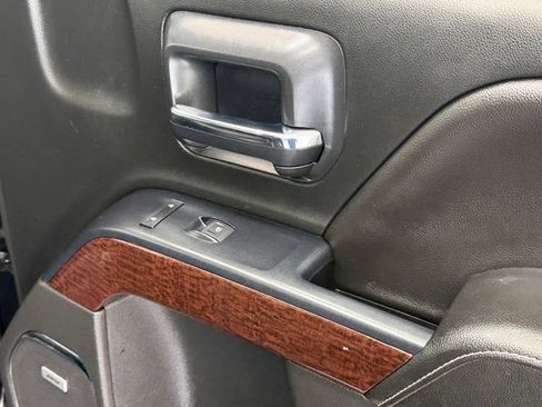 Used 2018 GMC Sierra 1500 SLT AWD/4WD image 23