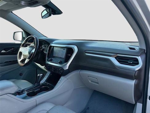Used 2019 GMC Acadia SLT w/ LPO, Floor Liner Package image 32