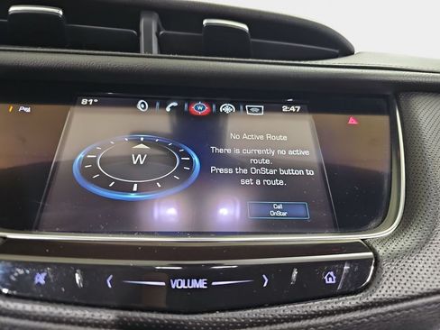 Used 2017 Cadillac XT5 Luxury w/ Driver Awareness Package AWD/4WD image 25