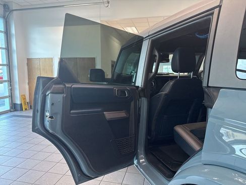 Used 2022 Ford Bronco Outer Banks AWD/4WD image 12