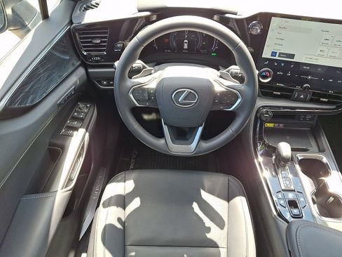 Certified 2024 Lexus NX 350h AWD image 12
