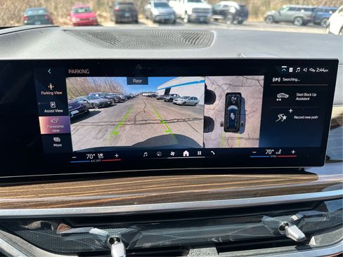Used 2026 BMW X7 xDrive40i AWD/4WD image 16