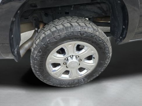Used 2021 RAM 2500 Limited AWD/4WD image 34