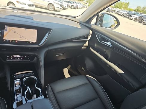 Used 2021 Buick Envision Essence w/ Technology Package I FWD image 28