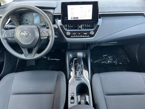 Certified 2023 Toyota Corolla LE w/ LE Convenience Package image 12