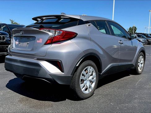 Used 2019 Toyota C-HR LE FWD image 6