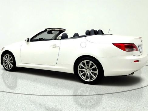 Used 2013 Lexus IS 250C w/ Luxury Pkg RWD image 7