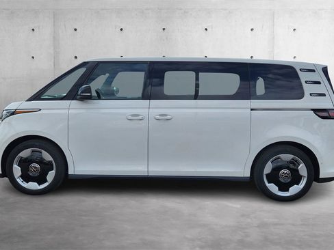 New 2025 Volkswagen ID. Buzz Pro S image 21