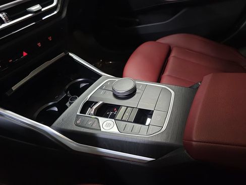 Used 2023 BMW 330i Sedan w/ Convenience Package RWD image 26
