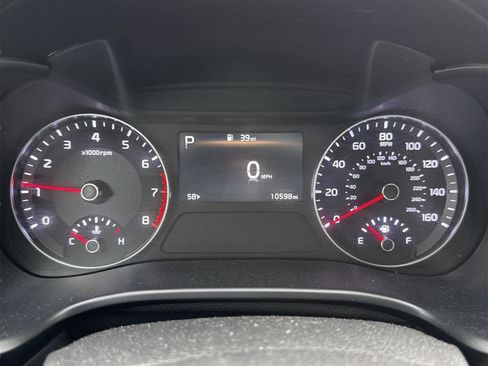 Used 2024 Kia Forte LXS image 19