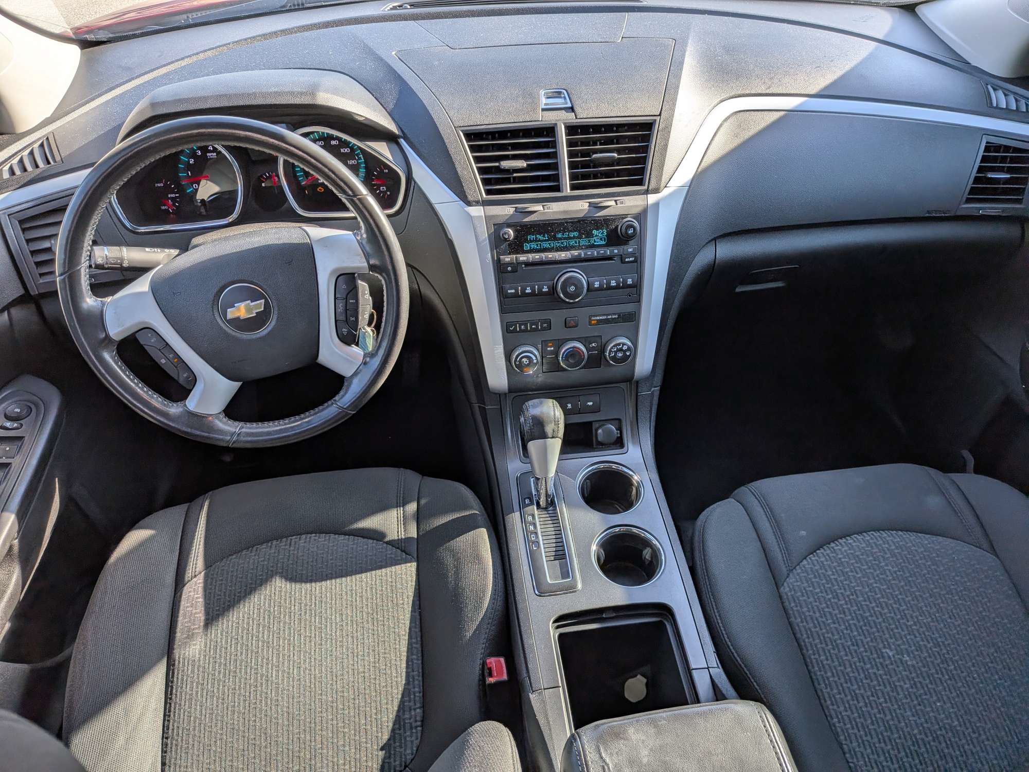 Used 2012 Chevrolet Traverse LT w/ LPO, 'HIT The Road' Package FWD image 16