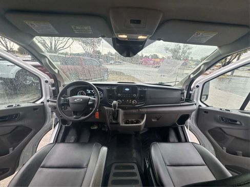 Used 2022 Ford Transit 250 Low Roof RWD image 26