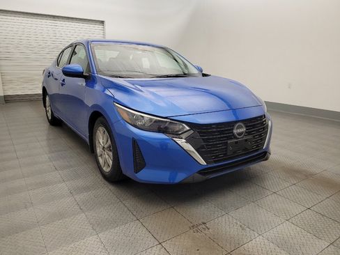 Used 2025 Nissan Sentra SV w/ All-Weather Package image 13